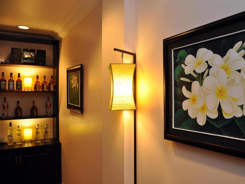 Jun Yue Hotel Phnom-Penh Buitenkant foto